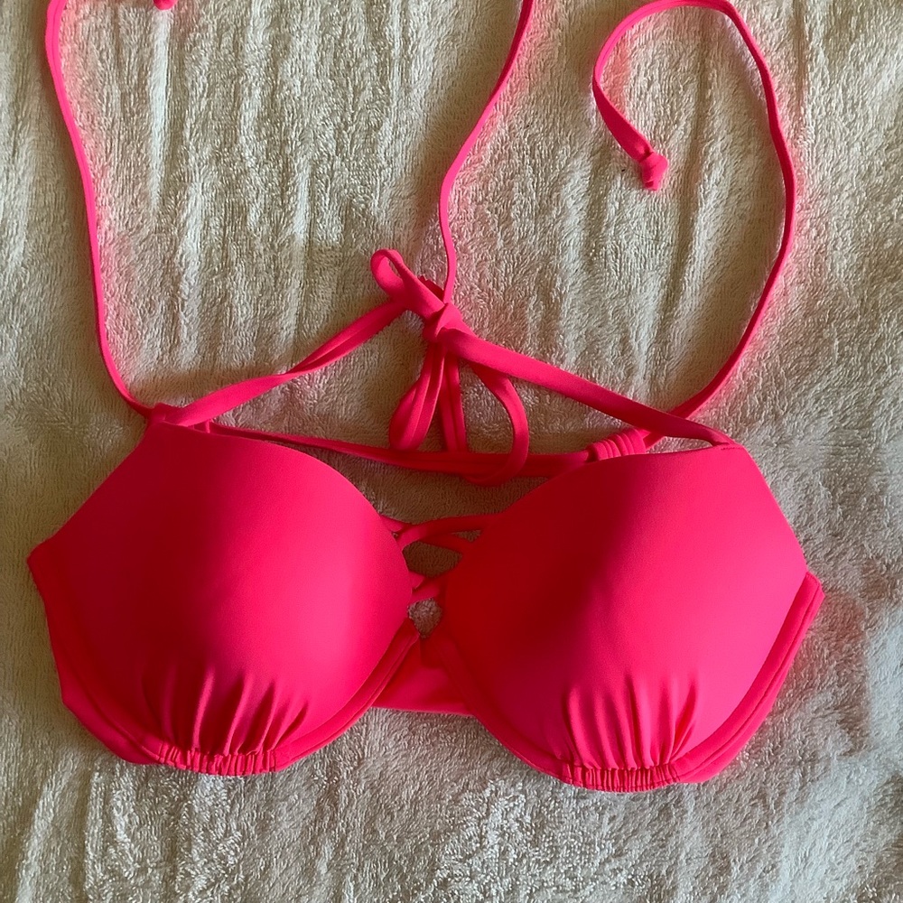 New Hollister 36C Bikini Top Hot Pink